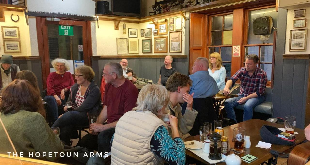 The Hopetoun Arms Hotel Leadhills エクステリア 写真