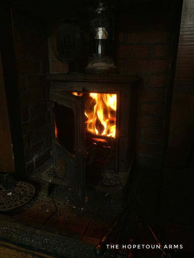 The Hopetoun Arms Hotel Leadhills エクステリア 写真