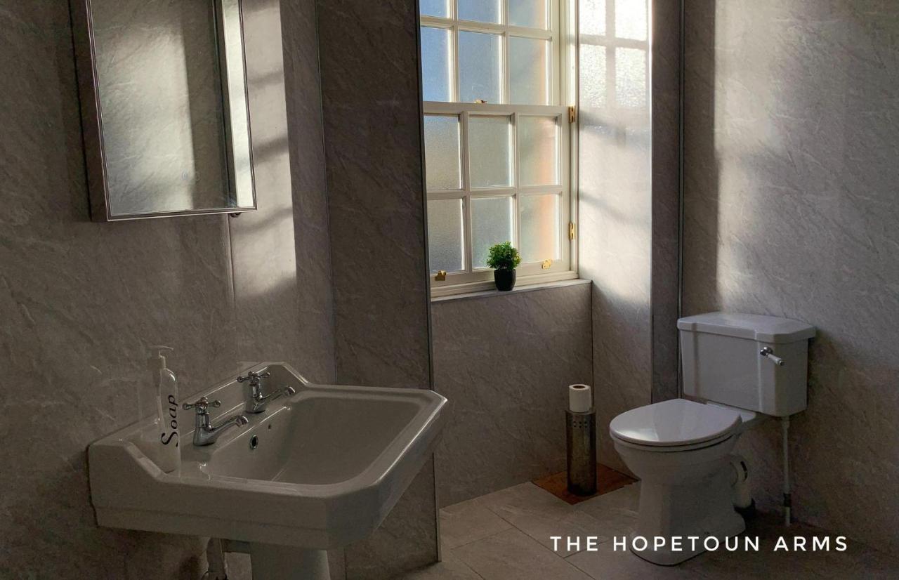 The Hopetoun Arms Hotel Leadhills エクステリア 写真